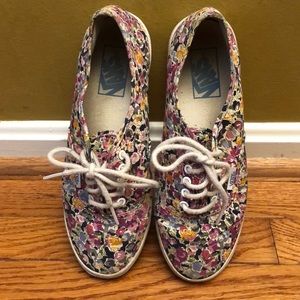 Floral vans!